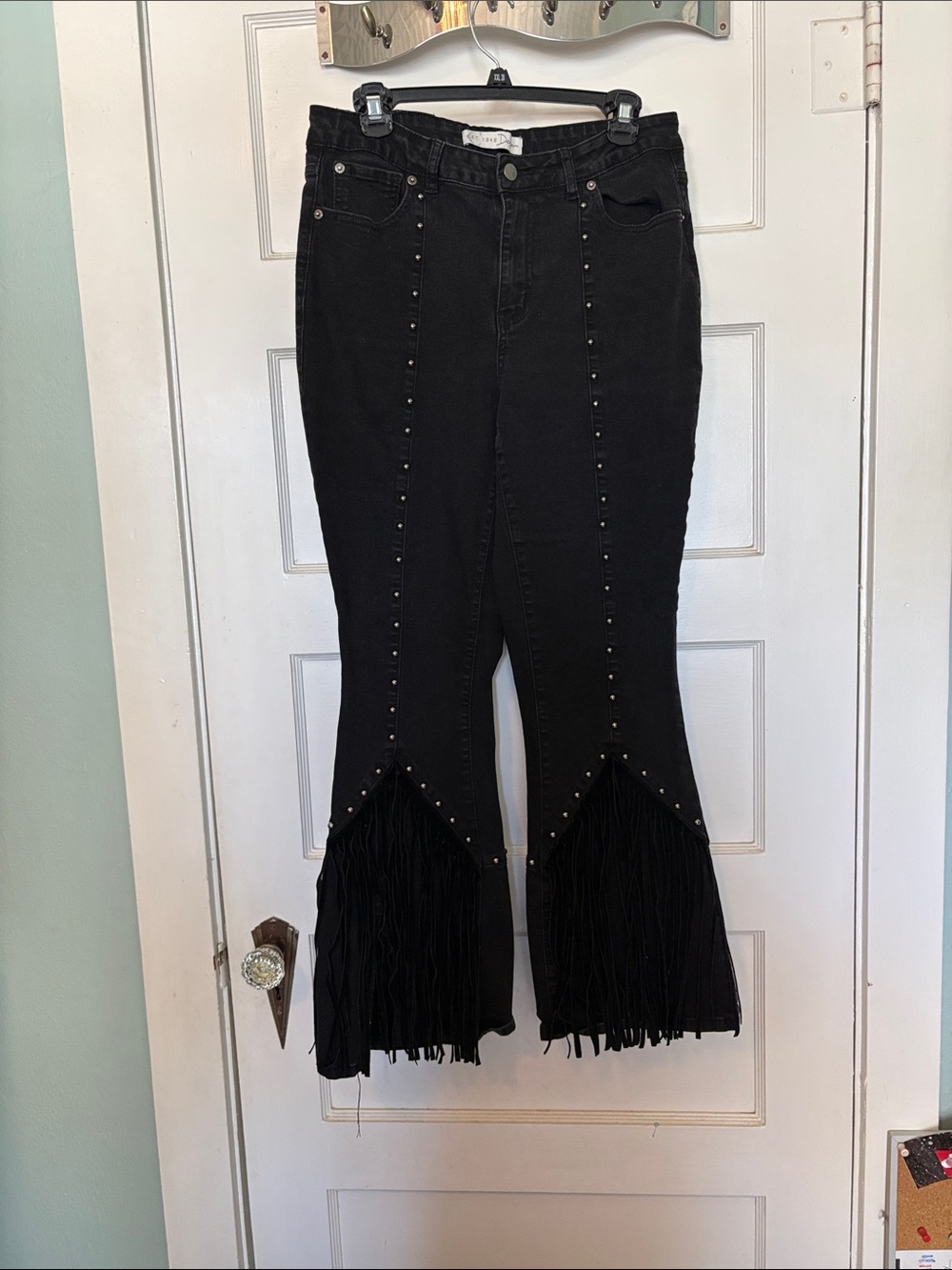 EST. 1946 Denim Black Fringe Studded Women’s Jeans Size 12